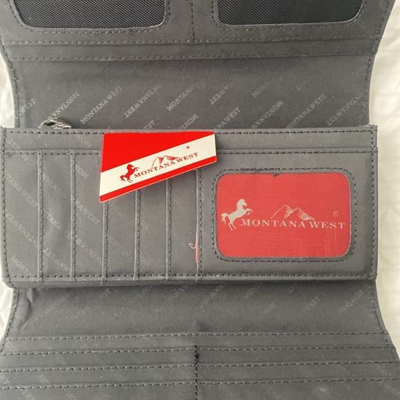 Montana West Concho Collection Wallet - Picture 8 of 10